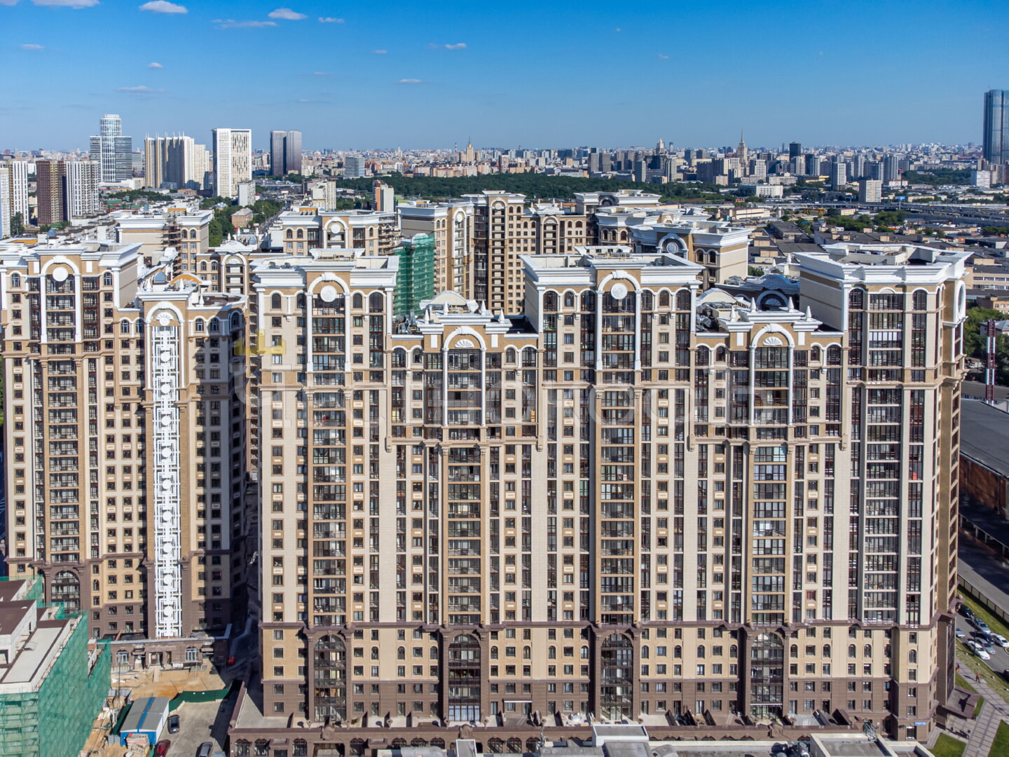 Обзор ЖК Династия