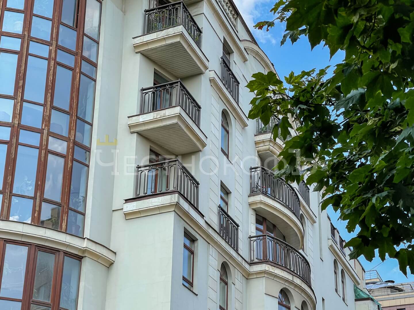 Купить квартиру в ЖК Дом в Ростовском переулке
