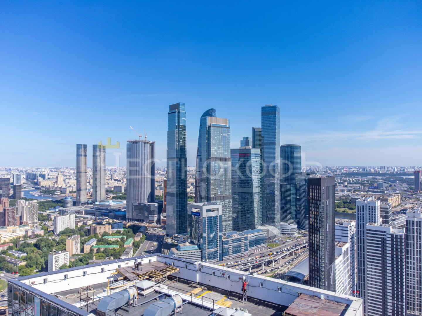 Обзор ЖК Хедлайнер