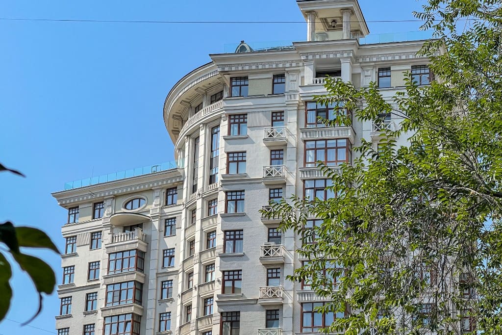 Купить квартиру в ЖК Дом на Смоленской набережной